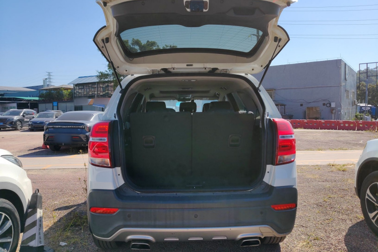 Chevrolet Captiva 2017 #19 Chevrolet Captiva 2017 car image #19