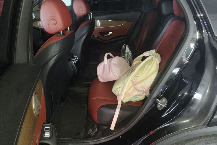 Mercedes-Benz GLC Coupe 2018 immagine di auto #19