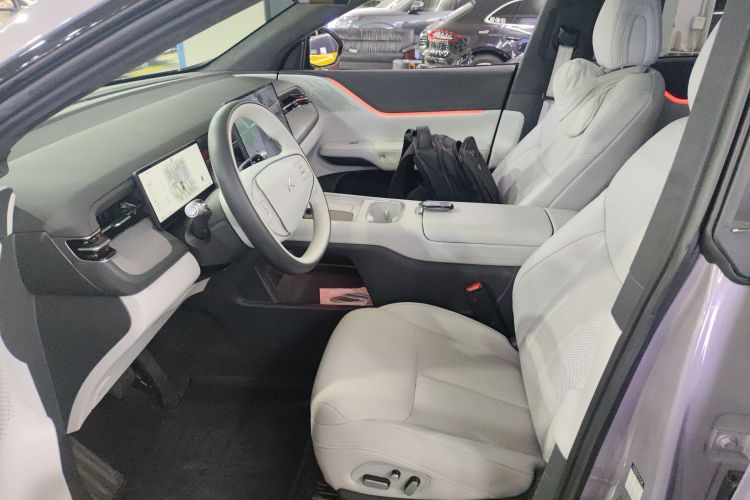 Xpeng G6 2025 صورة سيارة #19