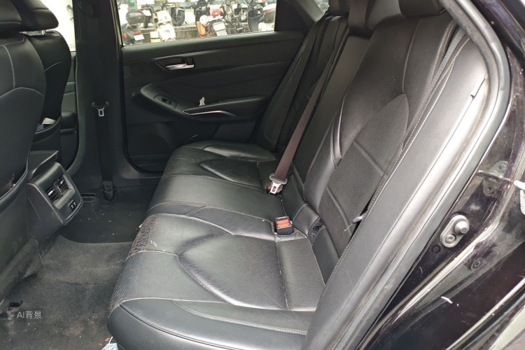 Toyota Avalon 2019 car image #19