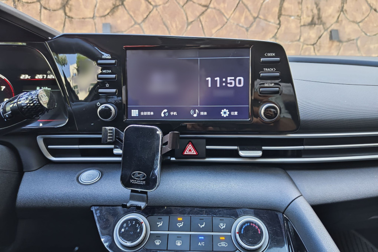 现代 伊兰特 2021 汽车图片 #19