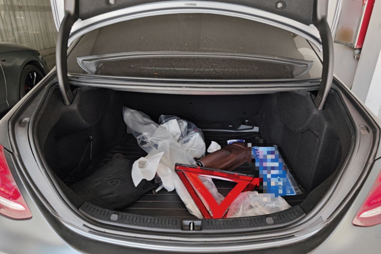 Mercedes-Benz E AMG 2017 صورة سيارة #19