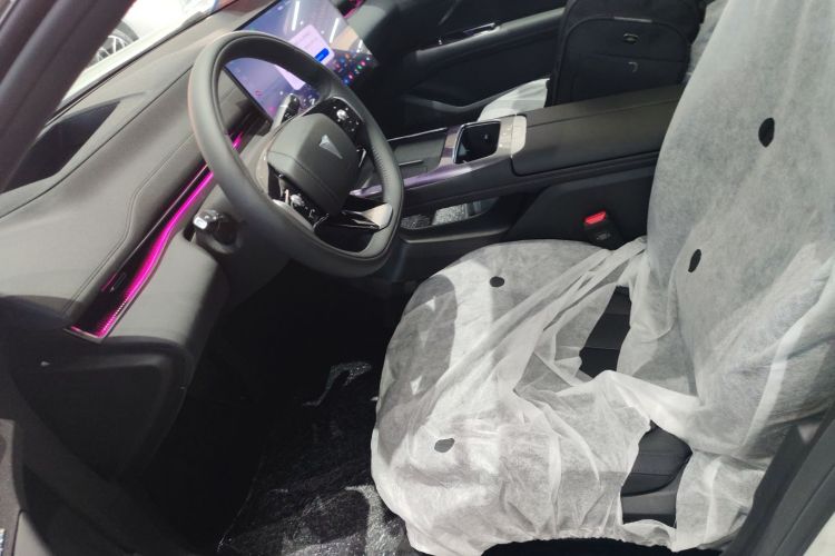 Deepal L07 2025 car image #19