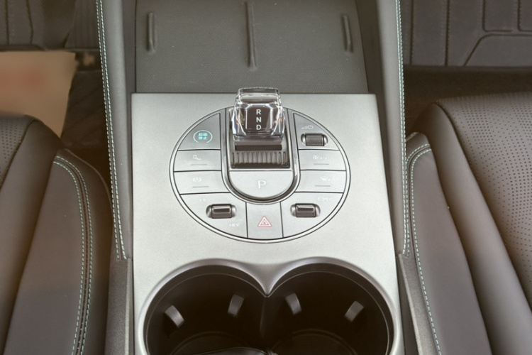 BYD Seal 06 New Energy 2024 car image #19