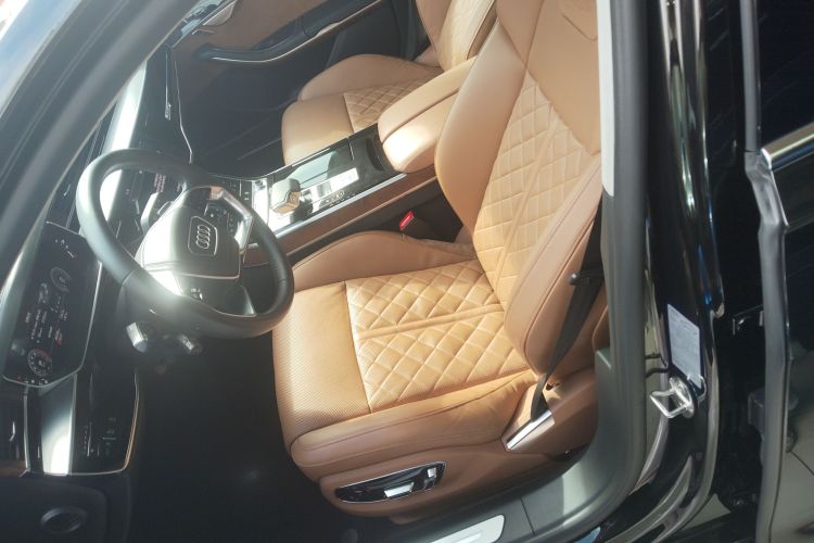 Audi A8 2020 car image #19