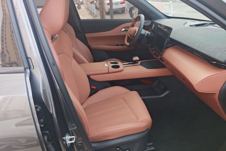 Changan UNI-Z 2024 car image #19