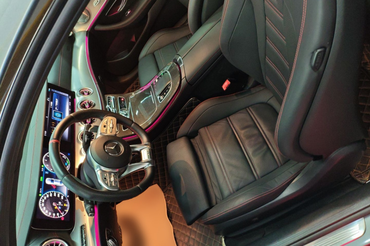 Mercedes-Benz E AMG 2021 صورة سيارة #19