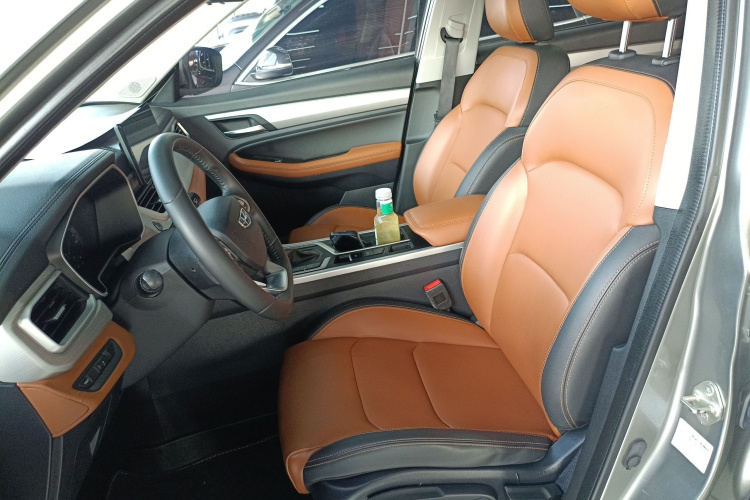 GEELY Vision X6 2020 car image #19