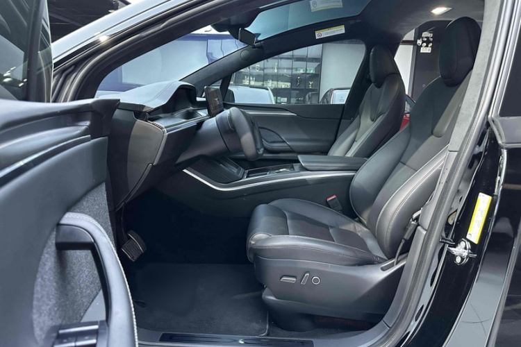 特斯拉 Model X 2023 汽车图片 #19