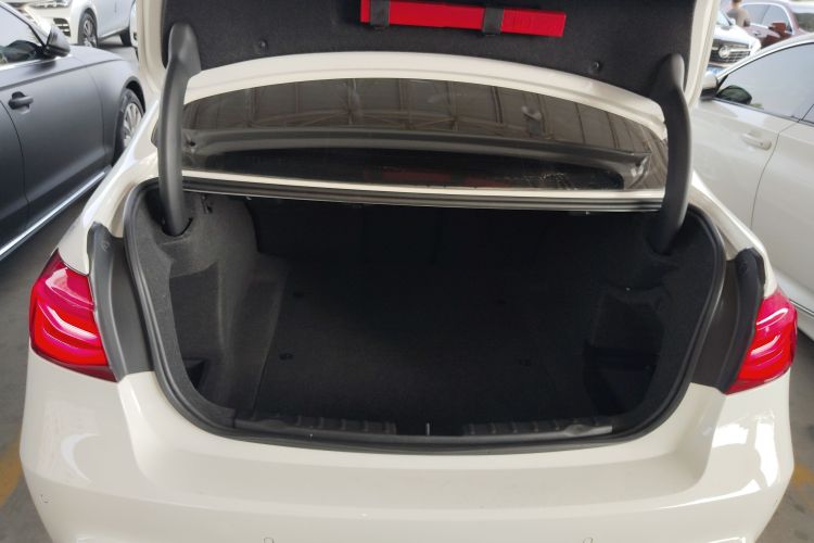 BMW 3 Series 2019 #19 BMW 3 Series 2019 image de voiture #19