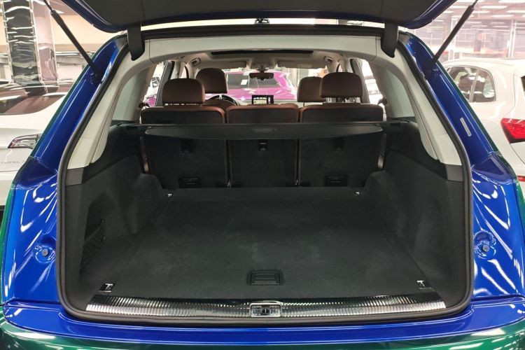 Audi Q7 2016 car image #19