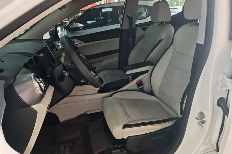 BYD Yuan Pro 2021 car image #19