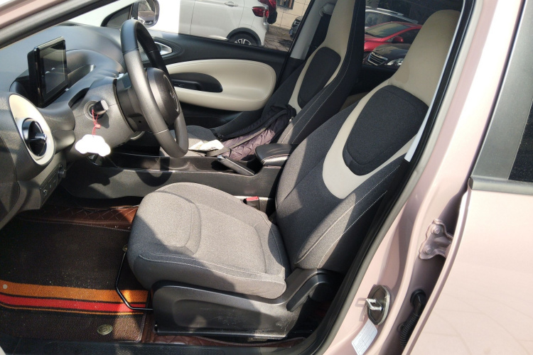 Wuling Binguo 2023 immagine di auto #19