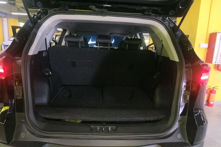X70M 2022 image de voiture #19