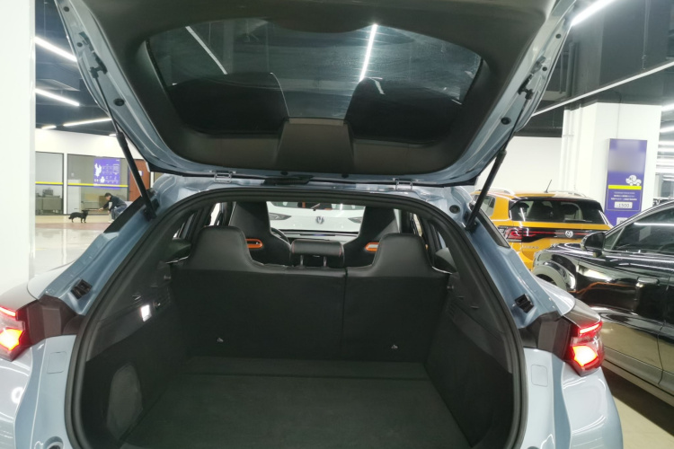 Changan UNI-T 2022 car image #19