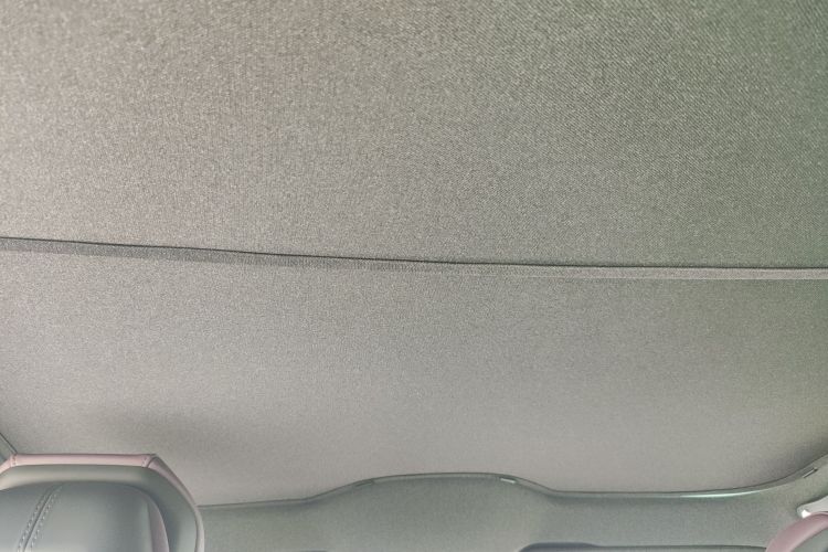 MI SU7 2025 car image #19