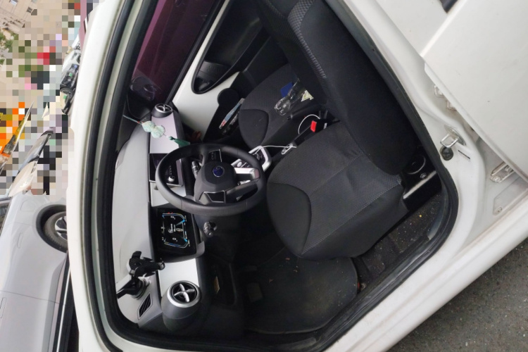 BYD e1 2019 #19 BYD e1 2019 car image #19