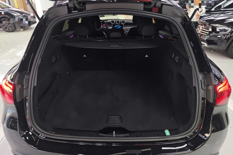 Mercedes-Benz GLC AMG 2024 imagem de carro #19