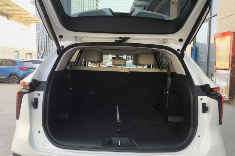 Kaiyi Kunlun New Energy 2024 #19 Kaiyi Kunlun New Energy 2024 car image #19