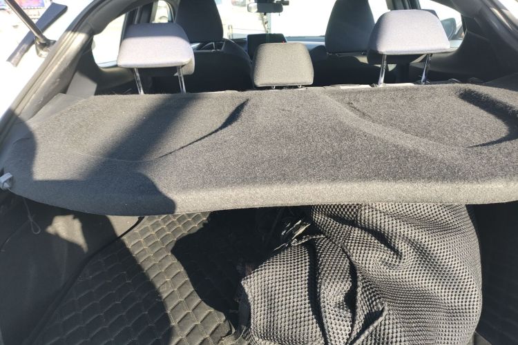 Toyota C-HR EV 2021 immagine di auto #19