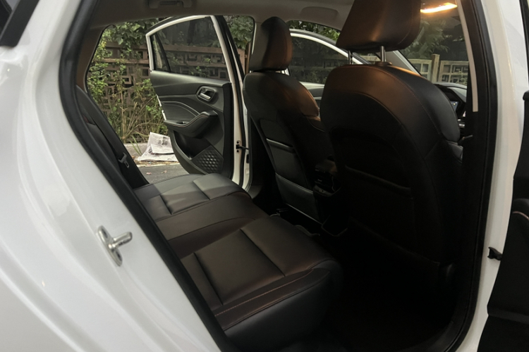 MG 5 2021 car image #19