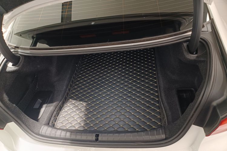 BMW 5 Series (Imported) 2019 #19 BMW 5 Series (Imported) 2019 car image #19