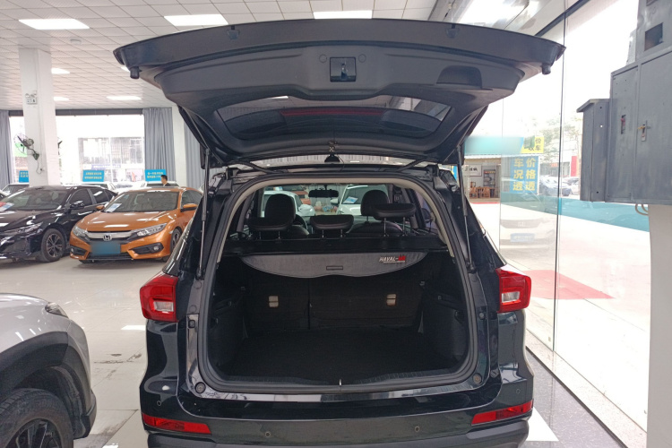 Haval M6 2018 #19 Haval M6 2018 car image #19