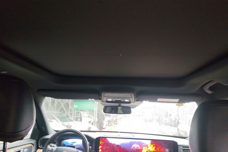 Ford Explorer 2024 #19 Ford Explorer 2024 car image #19