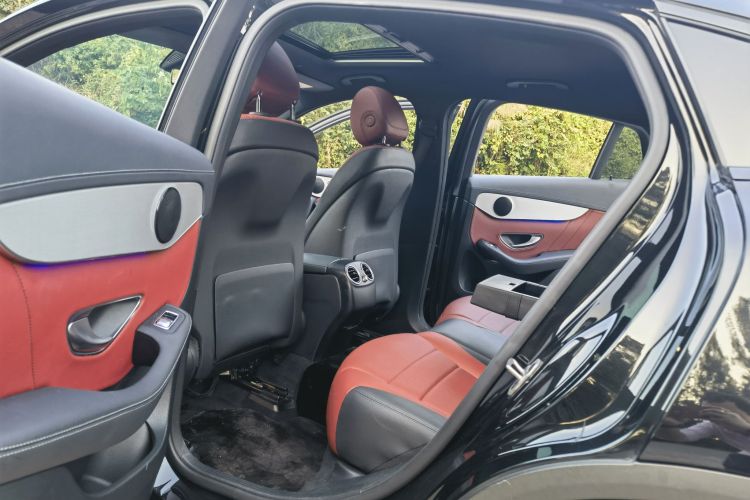 Mercedes-Benz GLC Coupe 2023 imagem de carro #19