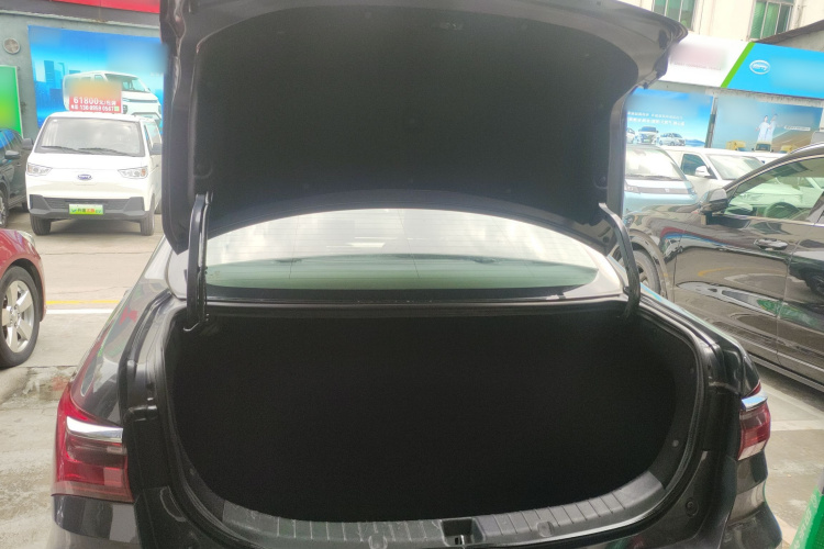 BYD Qin New Energy 2021 #19 BYD Qin New Energy 2021 car image #19