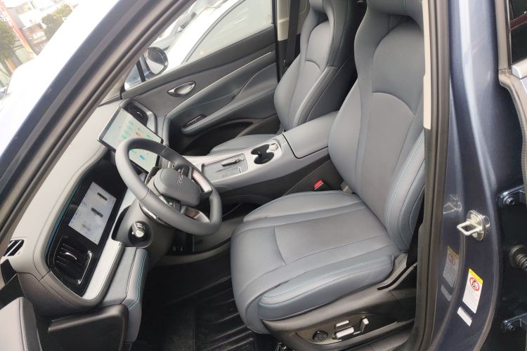 BYD Sea Lion 07 DM-i 2025 car image #19