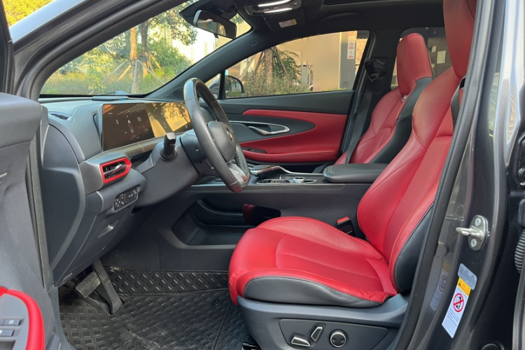 Changan UNI-T 2020 car image #19