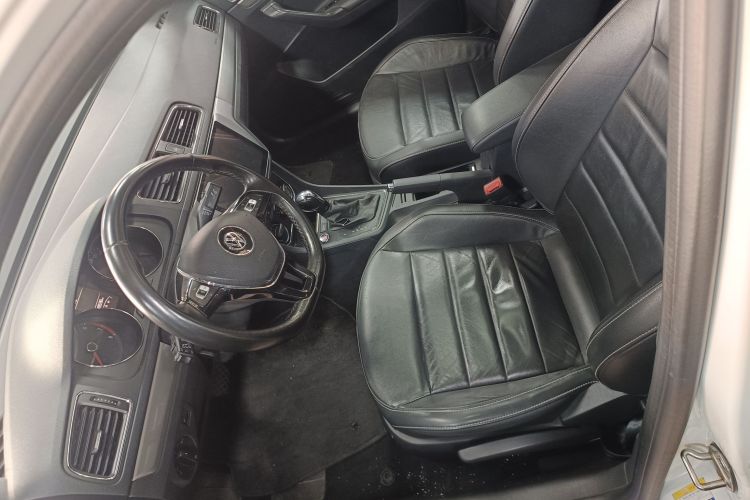 Volkswagen Lavida 2018 #19 Volkswagen Lavida 2018 car image #19
