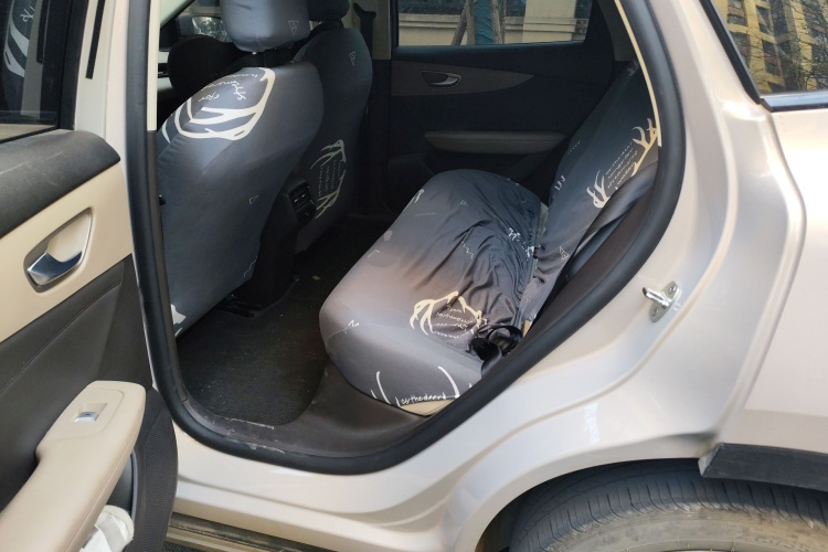 MG ES5 2024 #19 MG ES5 2024 car image #19