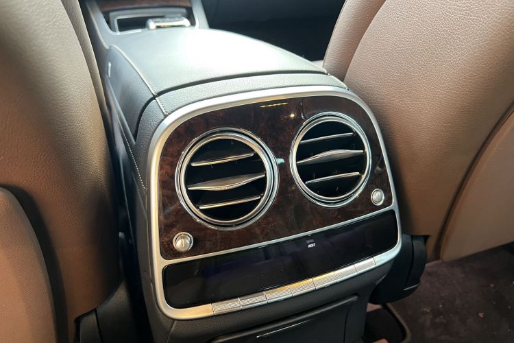 Mercedes-Benz S Class 2018 #19 Mercedes-Benz S Class 2018 car image #19