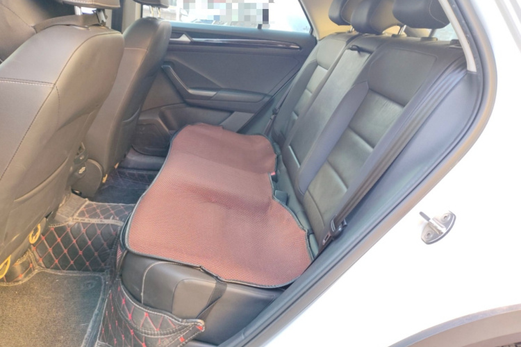 T-Roc 2019 car image #19