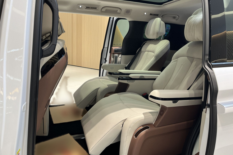 BYD Xia 2025 #19 BYD Xia 2025 immagine di auto #19