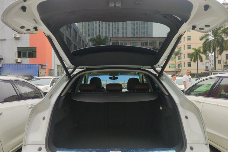 Audi Q3 2017 #19 Audi Q3 2017 car image #19