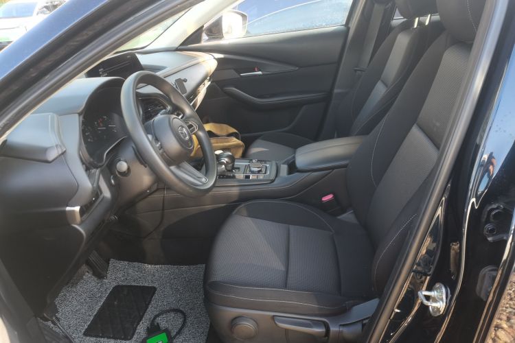 Mazda CX-30 EV 2022 صورة سيارة #19