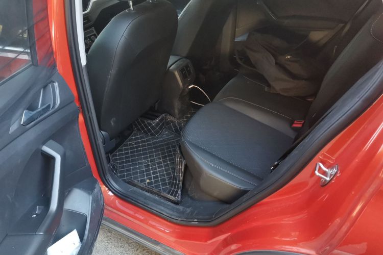 Tacqua 2021 car image #19