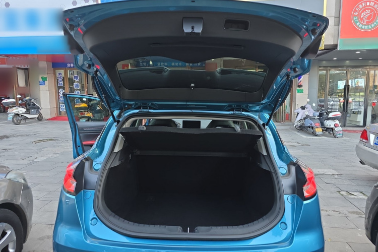 GEELY Emgrand S 2022 #19 GEELY Emgrand S 2022 car image #19