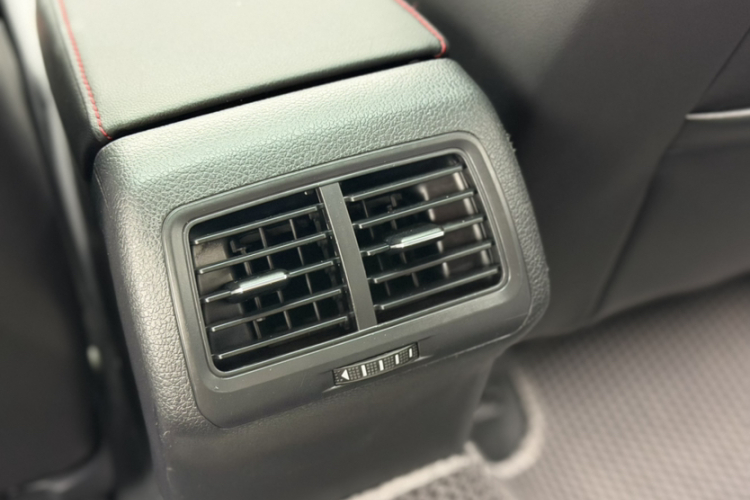 Volkswagen GolfGTI 2017 #19 Volkswagen GolfGTI 2017 car image #19