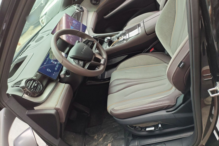 BYD Frigate 07 2023 car image #19