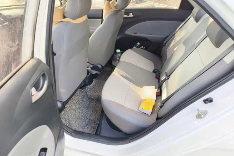 起亚 焕驰 2022 汽车图片 #19