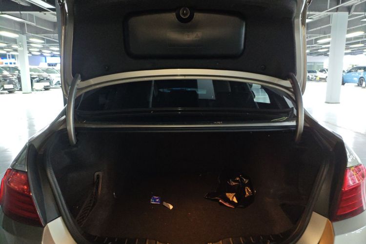 BMW 5 Series 2016 #19 BMW 5 Series 2016 car image #19