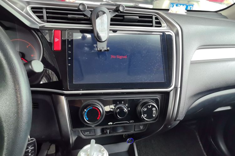 Honda Greiz 2018 صورة سيارة #19