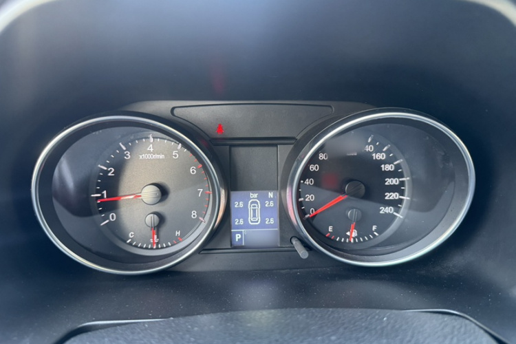 Haval M6 2021 immagine di auto #19
