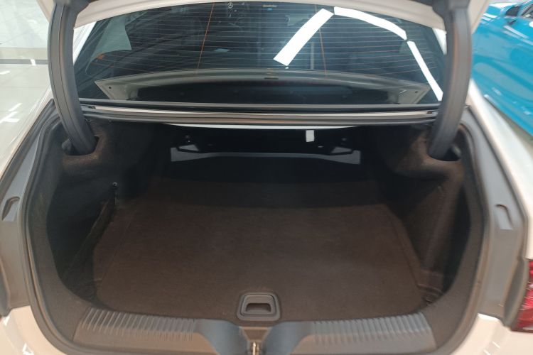 Mercedes-Benz CLS Class 2023 car image #19