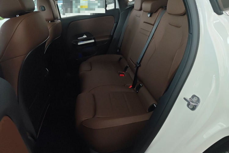 Mercedes-Benz EQA Class 2025 #19 Mercedes-Benz EQA Class 2025 immagine di auto #19