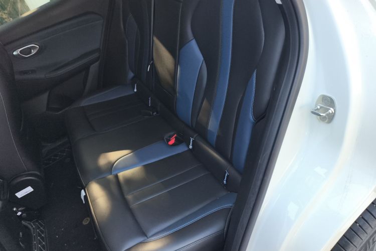 GAC Trumpchi GS3 2023 #19 GAC Trumpchi GS3 2023 car image #19